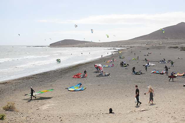 kiteboarding-beach-inline.jpg